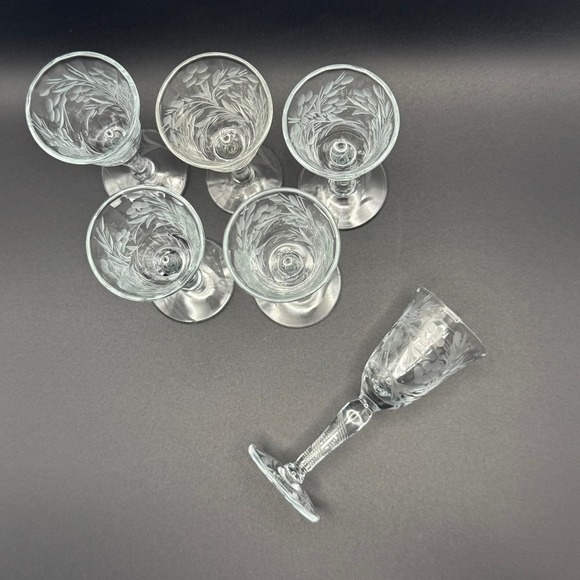 6 Vintage .5oz Handmade Cut Etched Stemmed Shot Glasses Floral Optic Panel - Picture 3 of 7